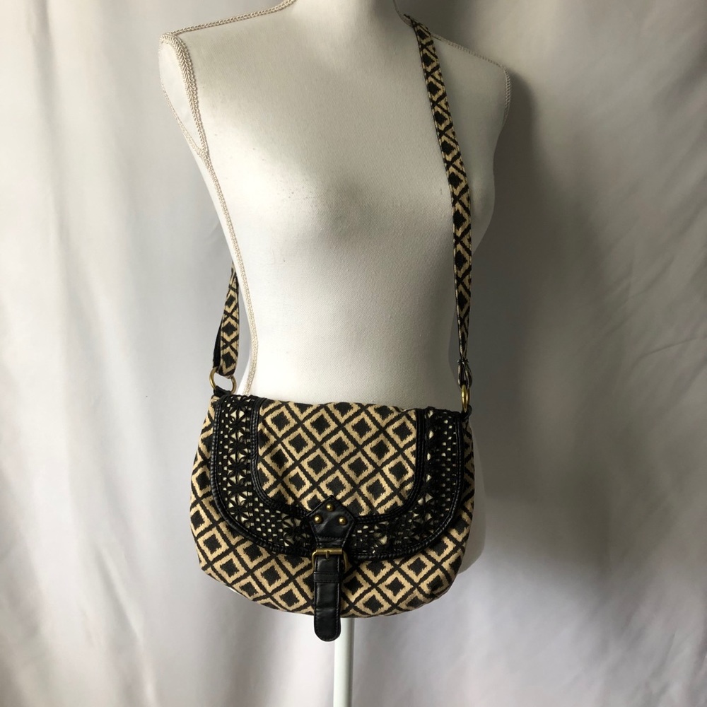 FUNCTIONAL BOHO VINTAGE TRIBAL PRINT PURSE